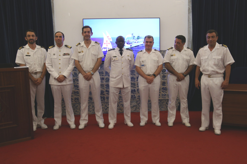 Visita à Marinha do Chefe do Estado-Maior da Marinha Nacional da Costa do Marfim