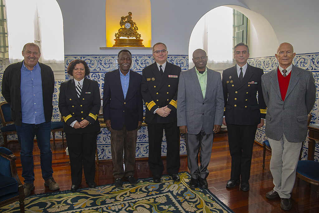 Visita do Nigerian Institute for Oceanography and Marine Research ao IH