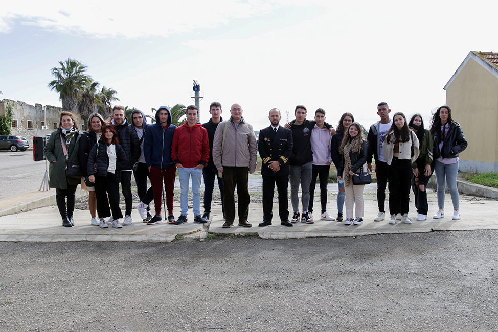 Grupo de alunos de Castro Verde visita o IH