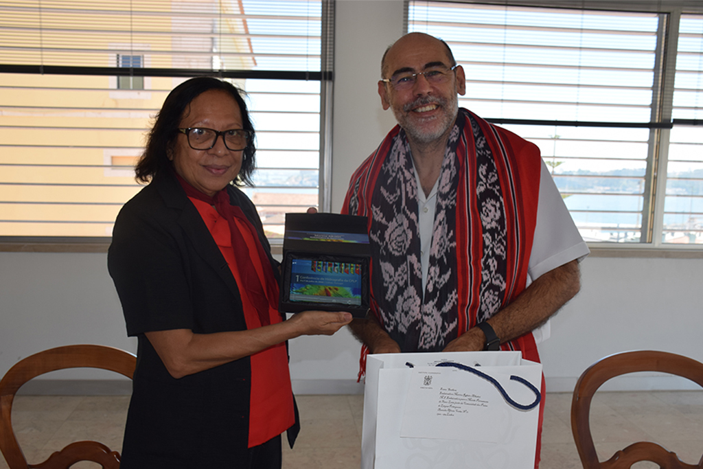Embaixadora de Timor-Leste visita Instituto Hidrográfico