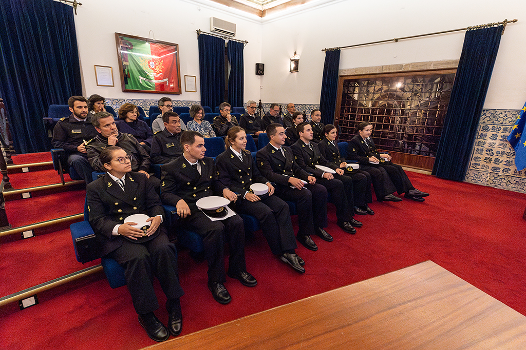 Instituto Hidrográfico recebe 10 novos militares