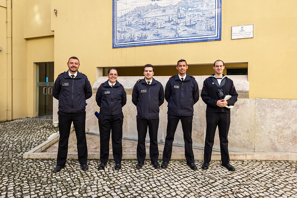 Sergeants Training Course visits the Hydrographic Institute